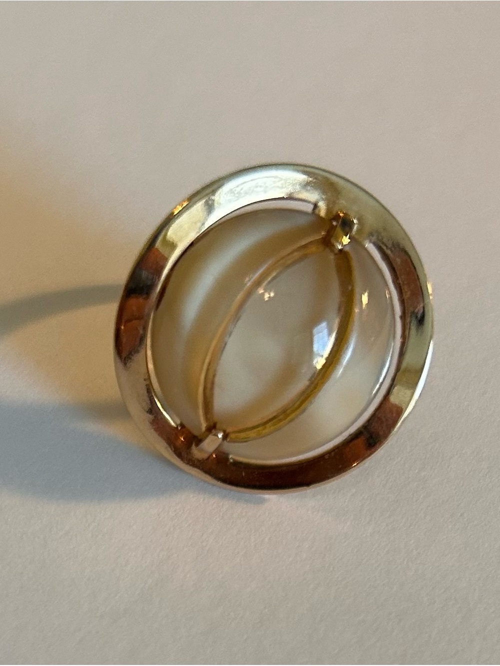 Avon Vintage 1970’s Gold-Tone Ring with Cream Cabochon